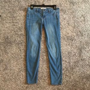 Hollister light wash jeans
